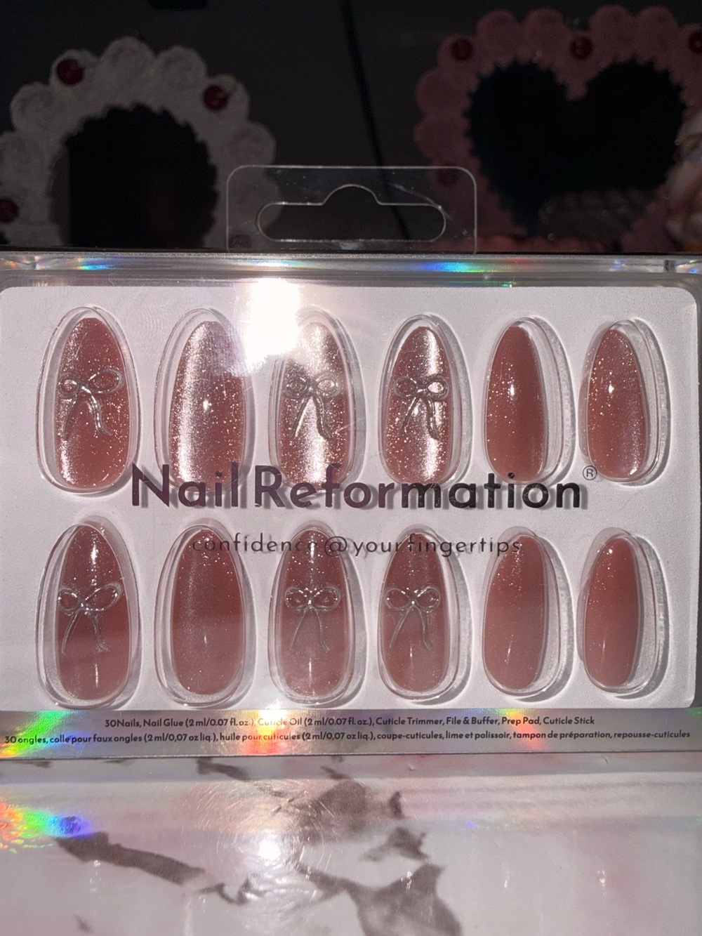 Nail Reformation Bow Accent Cat Eye Effect Press On Nails